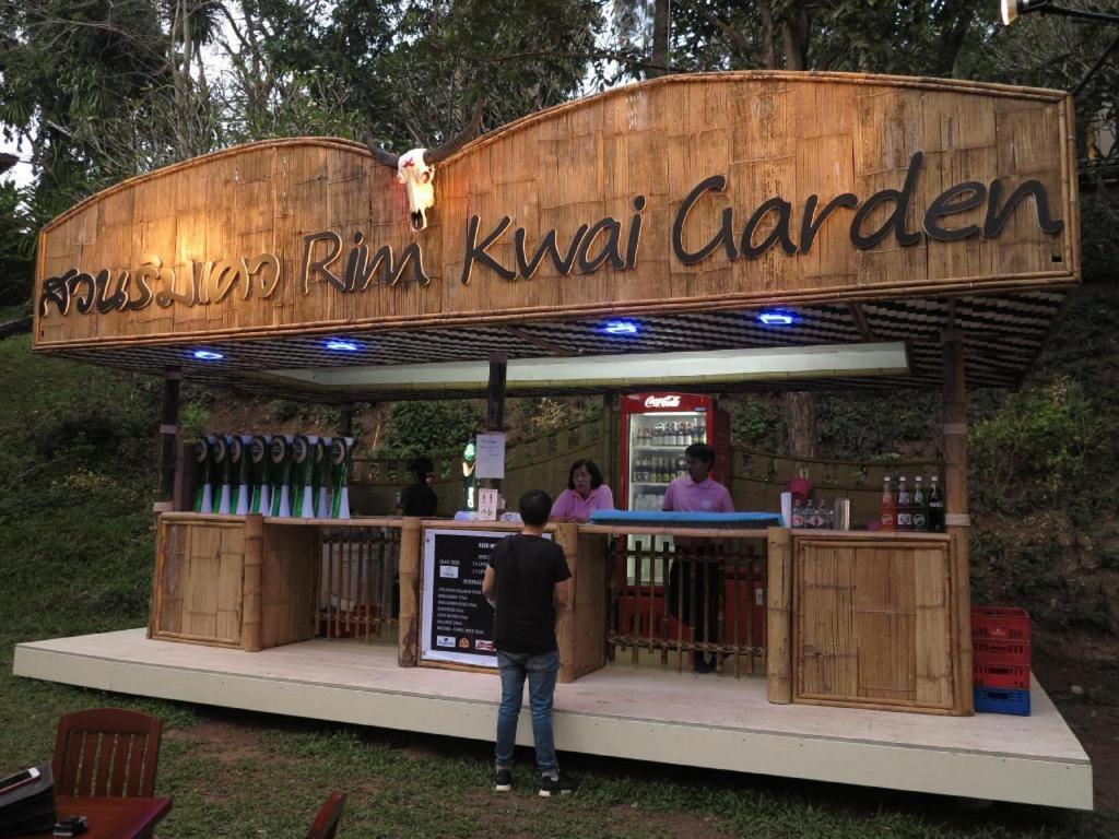 River Kwai Village Hotel Ban Kaeng Raboet Exteriör bild