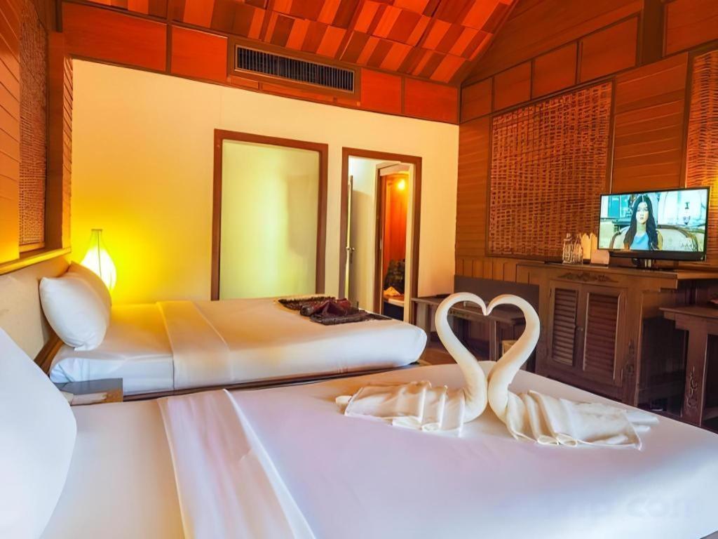River Kwai Village Hotel Ban Kaeng Raboet Exteriör bild