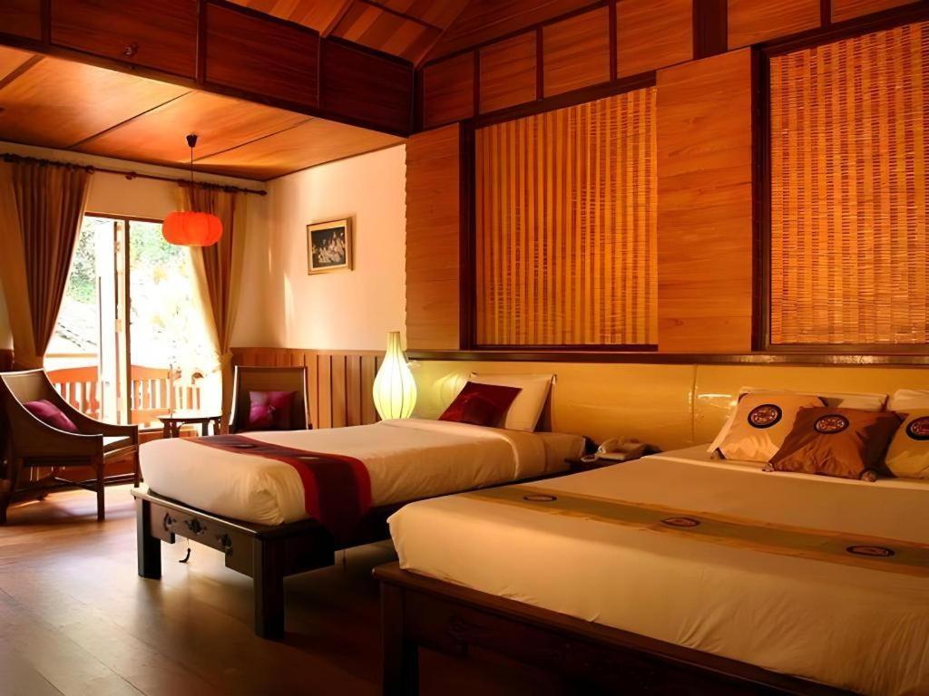 River Kwai Village Hotel Ban Kaeng Raboet Exteriör bild