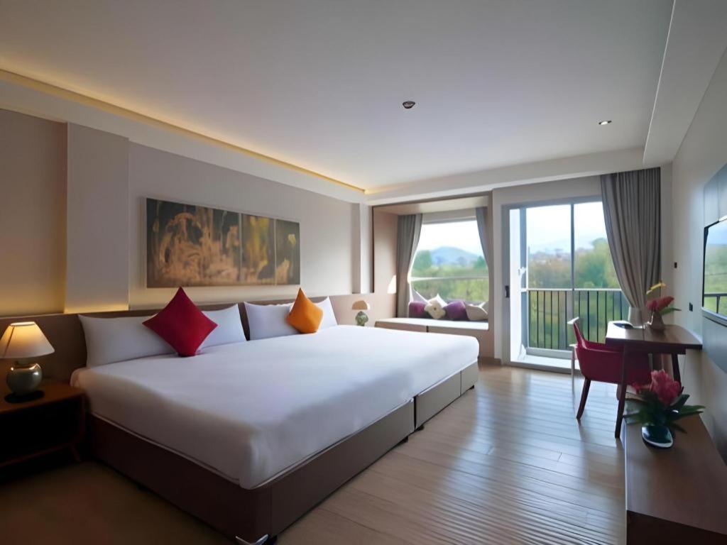 River Kwai Village Hotel Ban Kaeng Raboet Exteriör bild